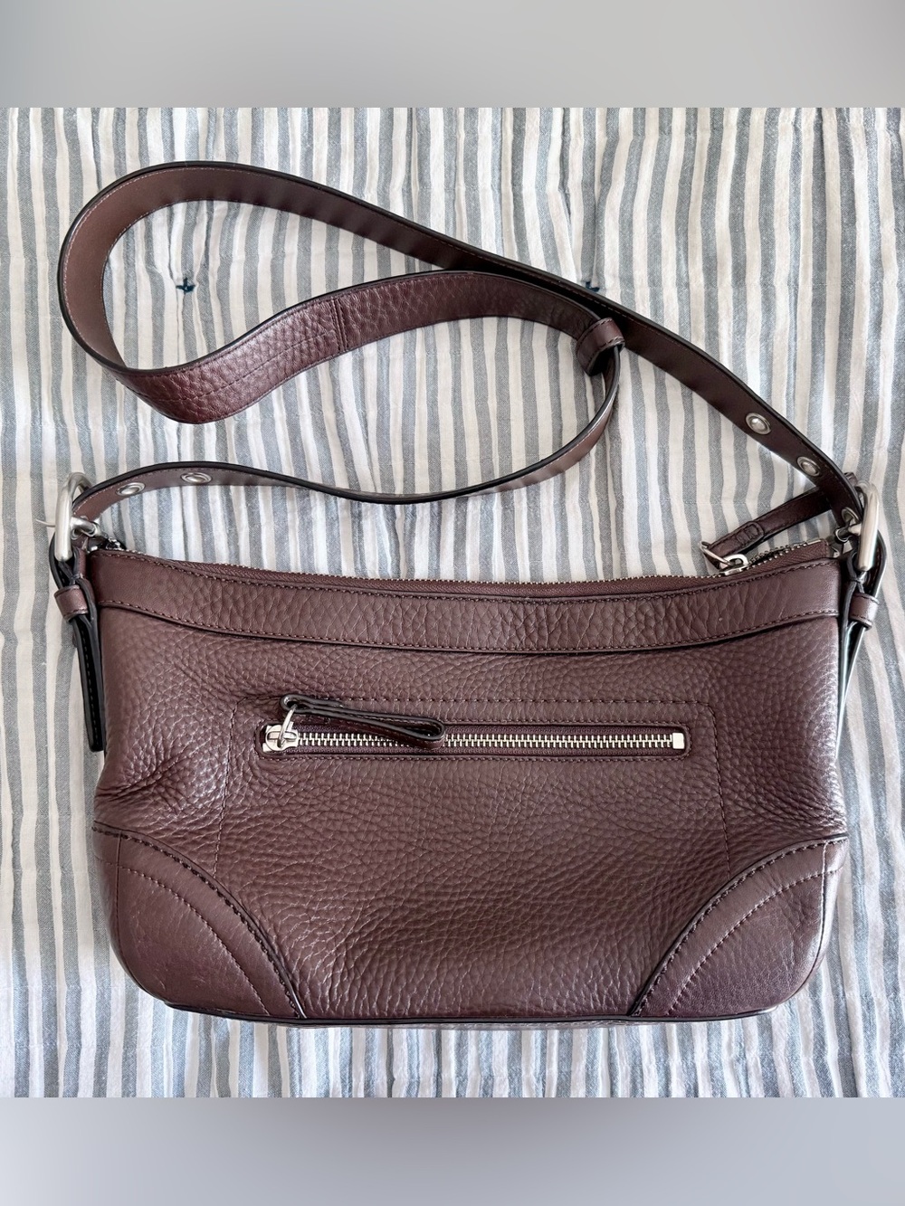 Vintage Coach Pebbled Brown Leather SoHo Purse